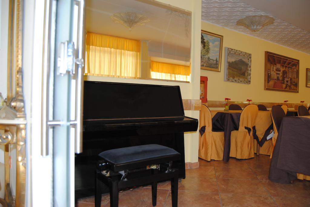Hotel Bamar Pinarella Zewnętrze zdjęcie
